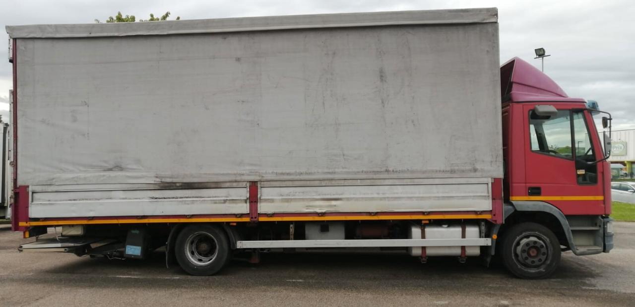 IVECO EUROCARGO 120 E 24 Centinato
