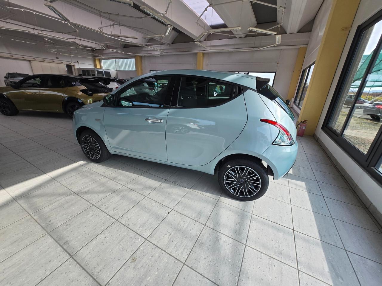 Lancia Ypsilon 1.0 FireFly 5 porte S&S Hybrid