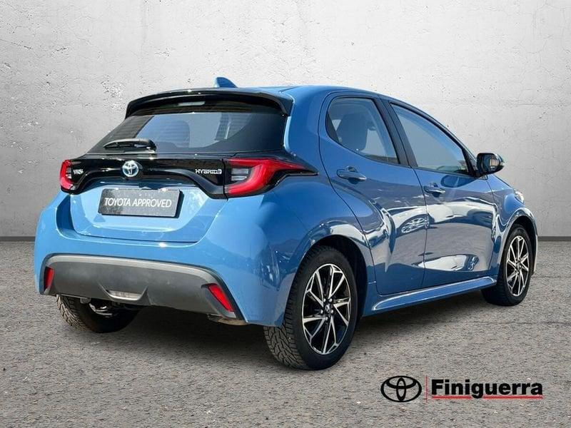 Toyota Yaris Hybrid Trend MY22