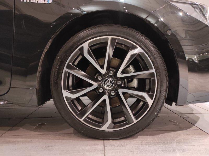 TOYOTA Corolla (2018-->) - Corolla Touring Sports 2.0 Hybrid Lounge