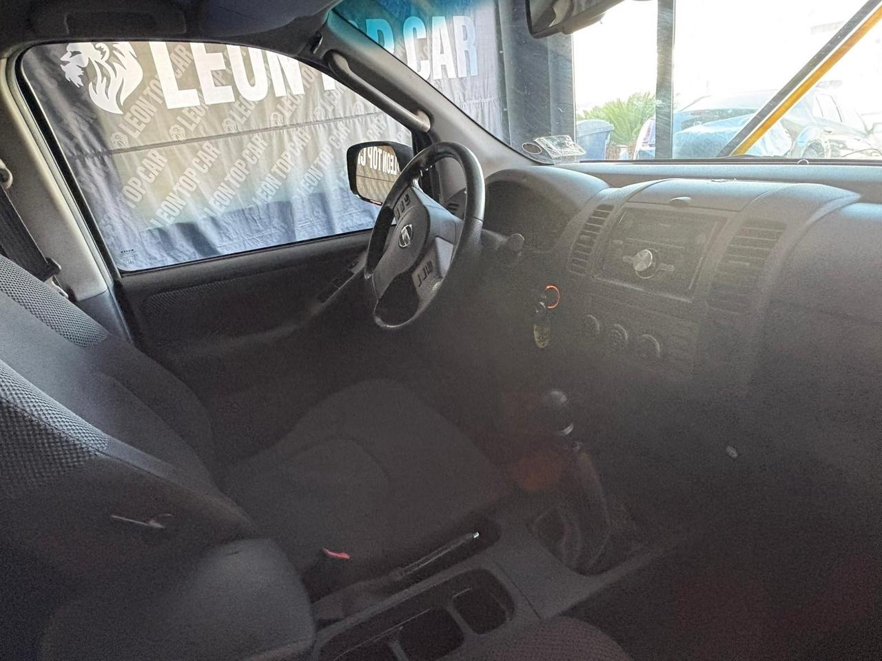 Nissan Navara 2.5 dCi 4 porte Double garantito 12 mesi