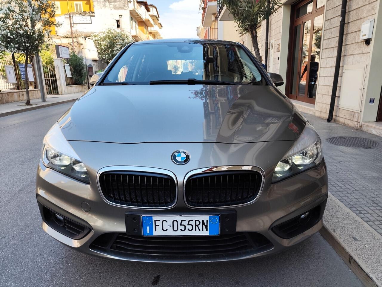 BMW 218d Active Tourer 150CV AUTOMATICA NAVI