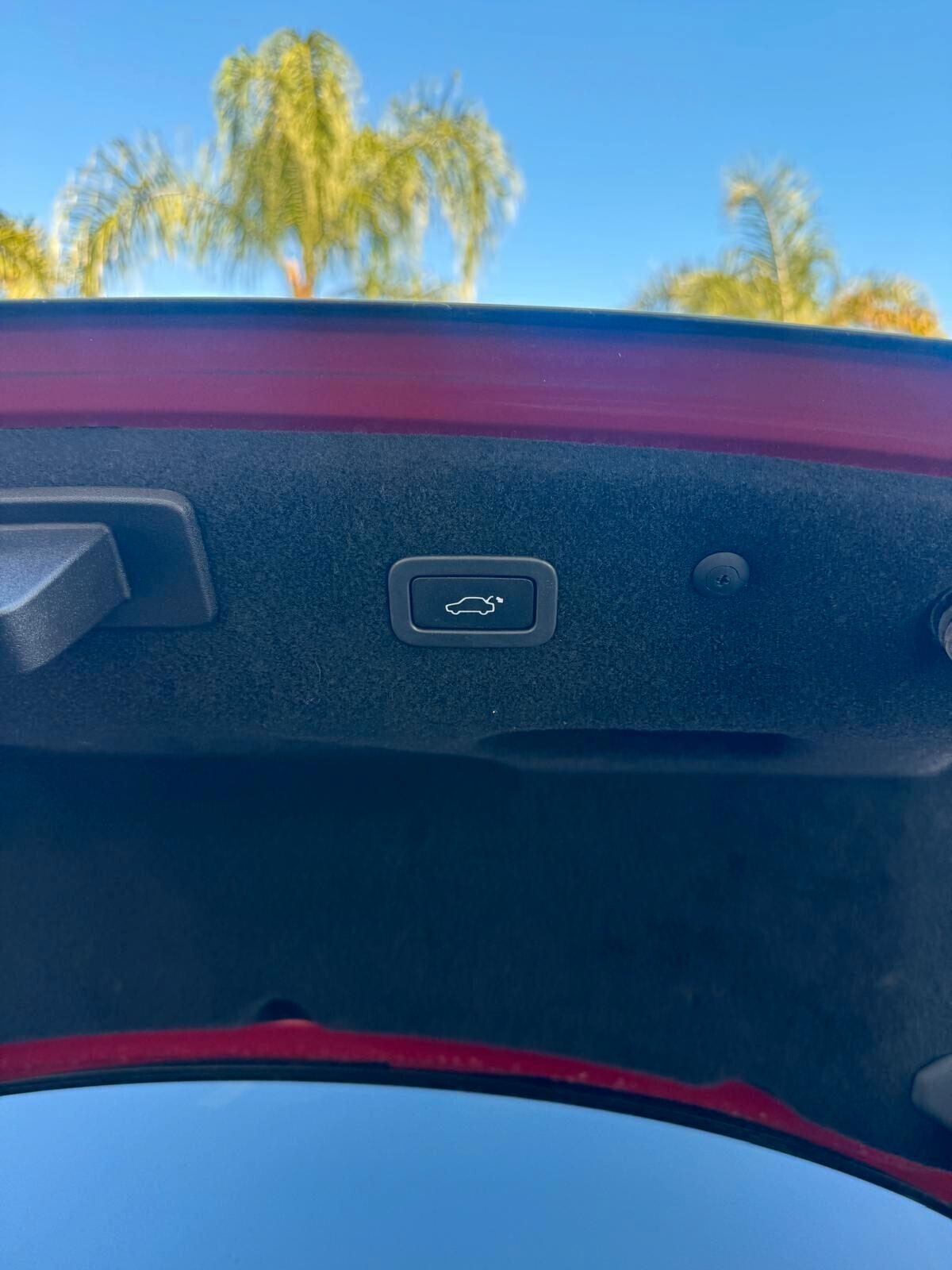 Jaguar XF 3.0 D V6 300 CV cambio automatico Prestige