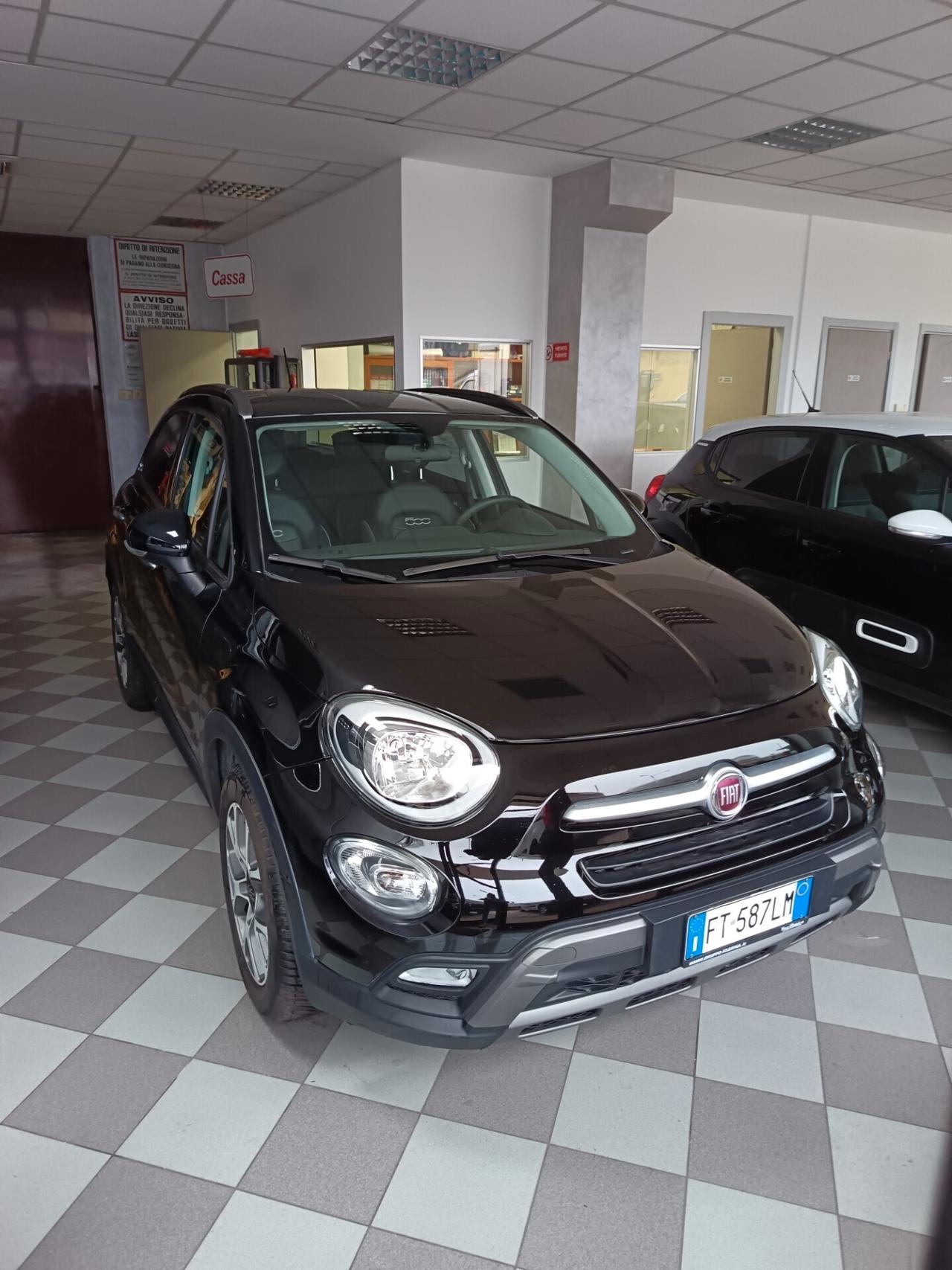 Fiat 500X 1.3 MultiJet 95 CV city cross Autocarro