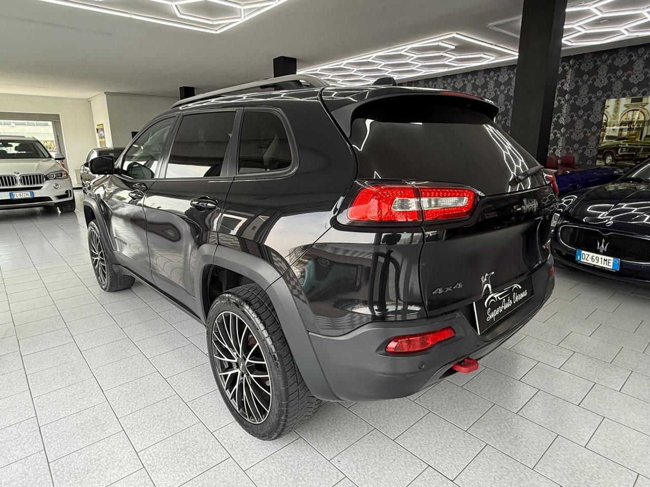 GPL Jeep Cherokee 3.2 V6 Pentastar 4WD Active Drive Lock Trailhawk