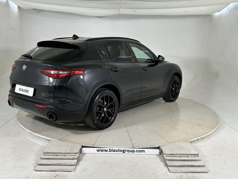 Alfa Romeo Stelvio 2017 Diesel 2.2 t Executive Q4 190cv auto my19