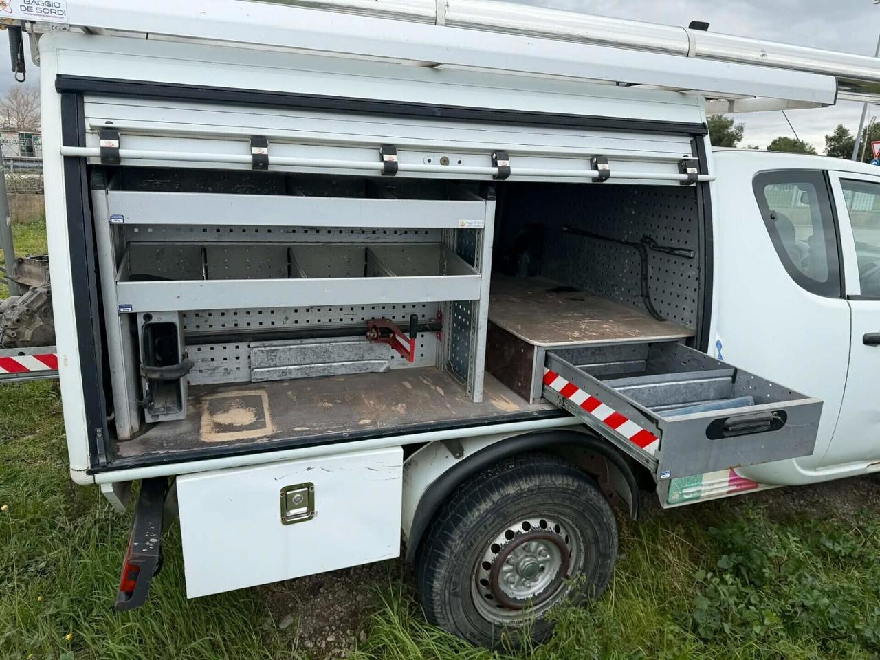 Mitsubishi L200 2.5 DI-D/136CV Club Cab Intense DPF