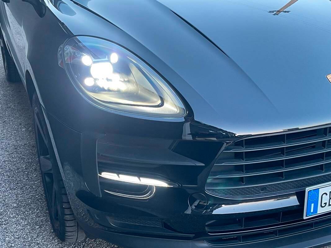 Porsche Macan 2.0 245cv pdk PASM 21'' PDLS