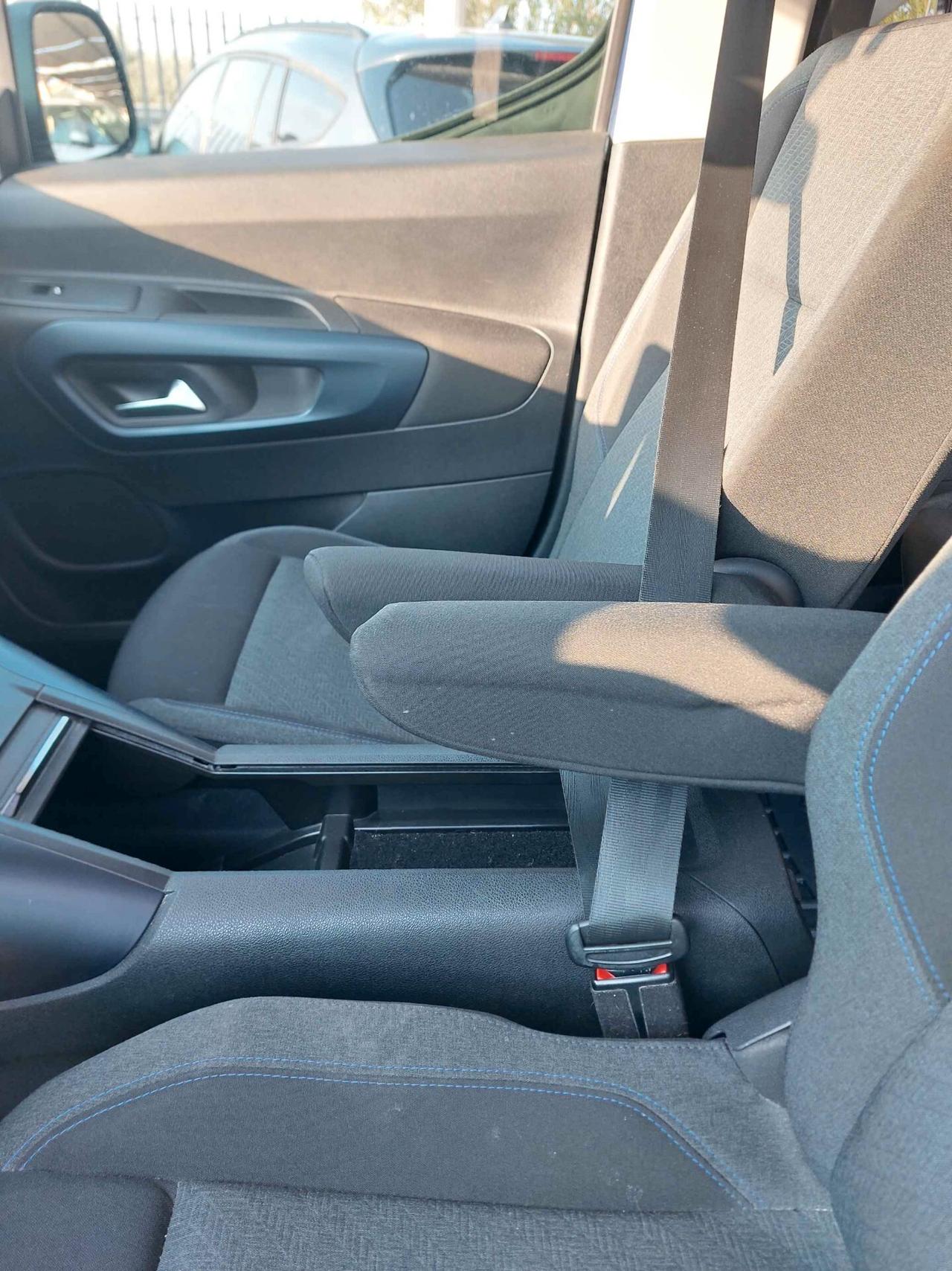 Peugeot Rifter 130 CV. ALLURE LONG