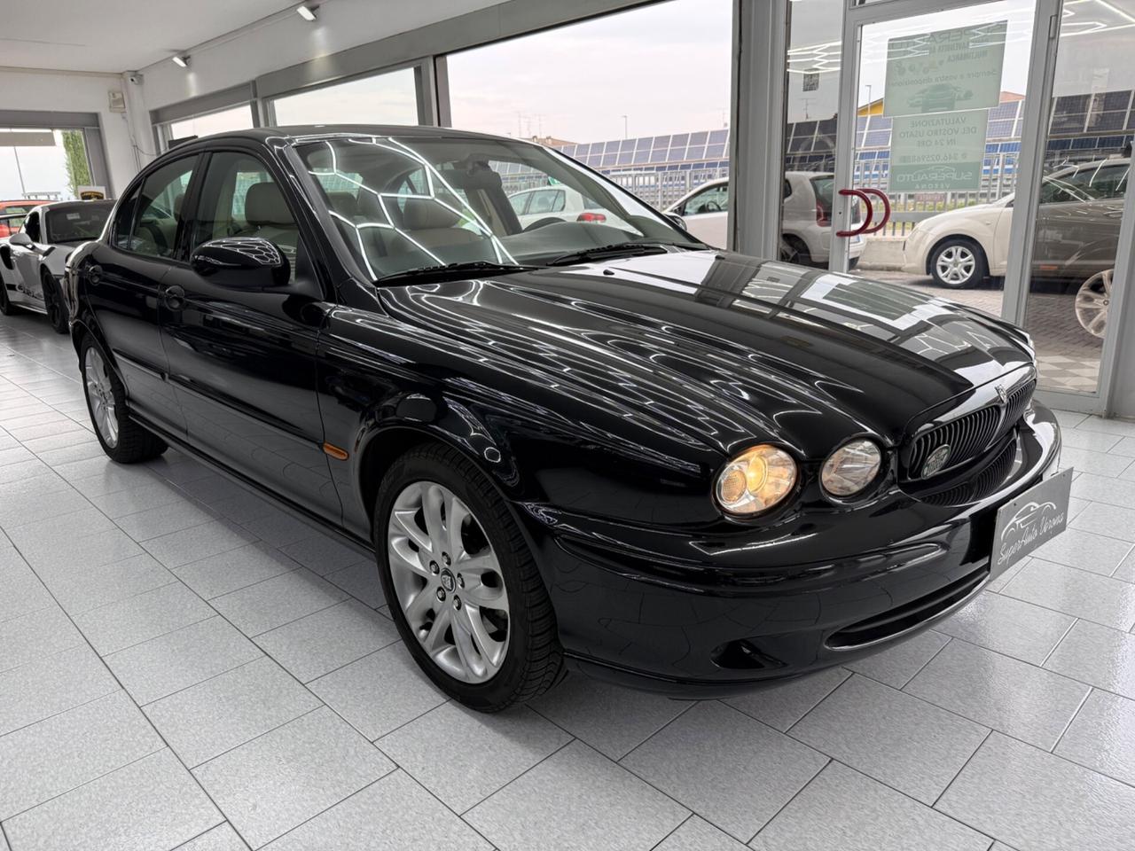 Jaguar X-Type 2.5 V6 24V cat Classic ASI