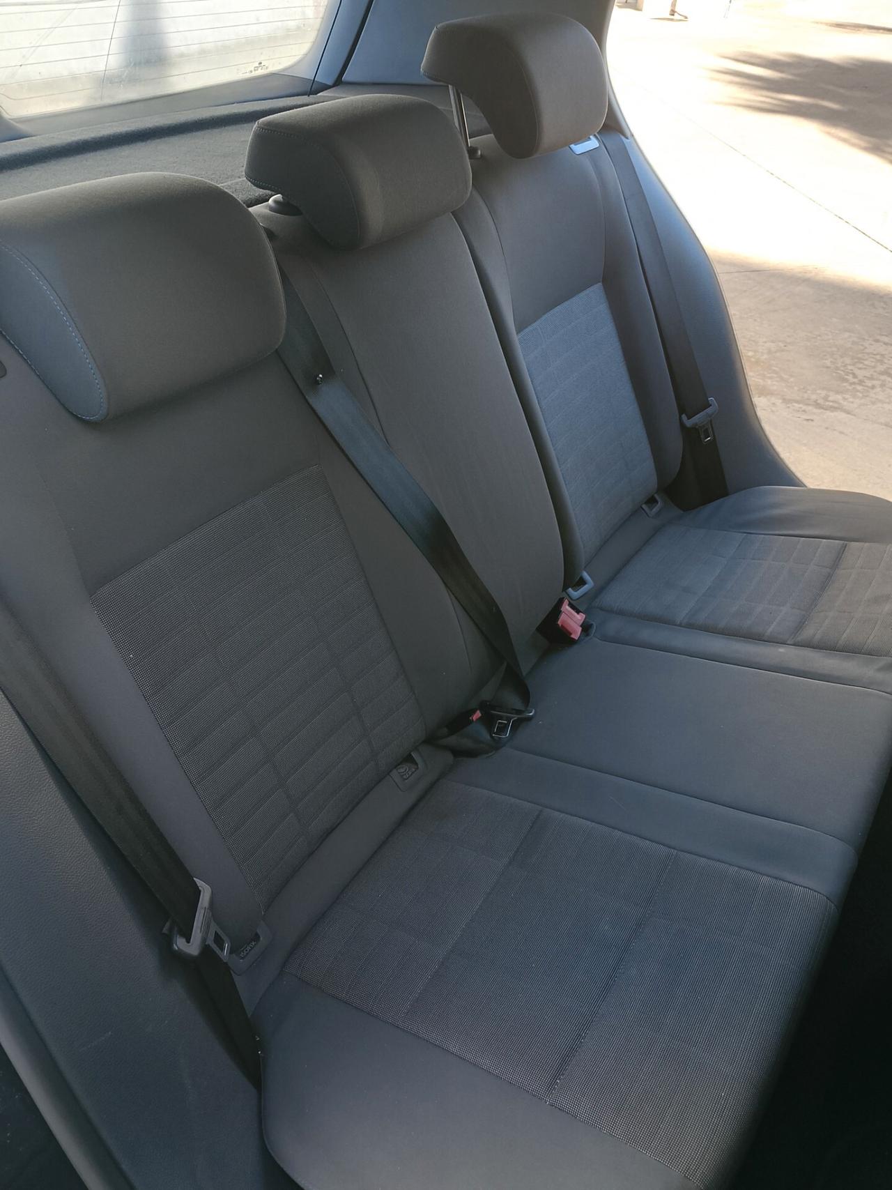 Volkswagen Golf 1.9 TDI DPF 5p. 5m. GT Sport