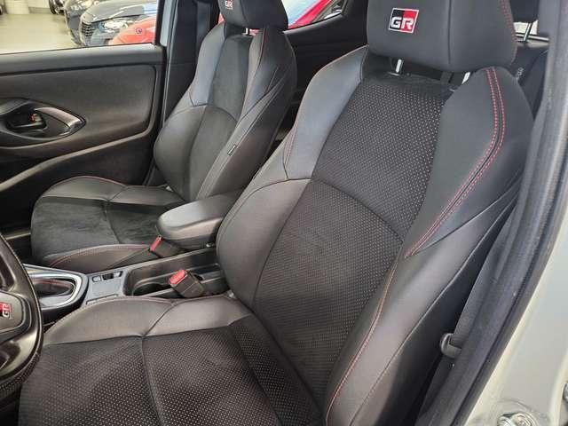 Toyota Yaris Yaris 1.5h 130 GR Sport