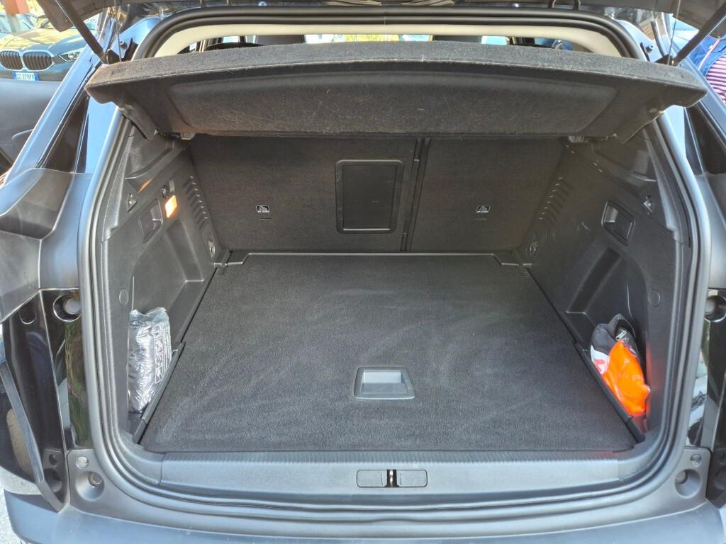 Peugeot 3008 BLUEHDi 130CV ALLURE