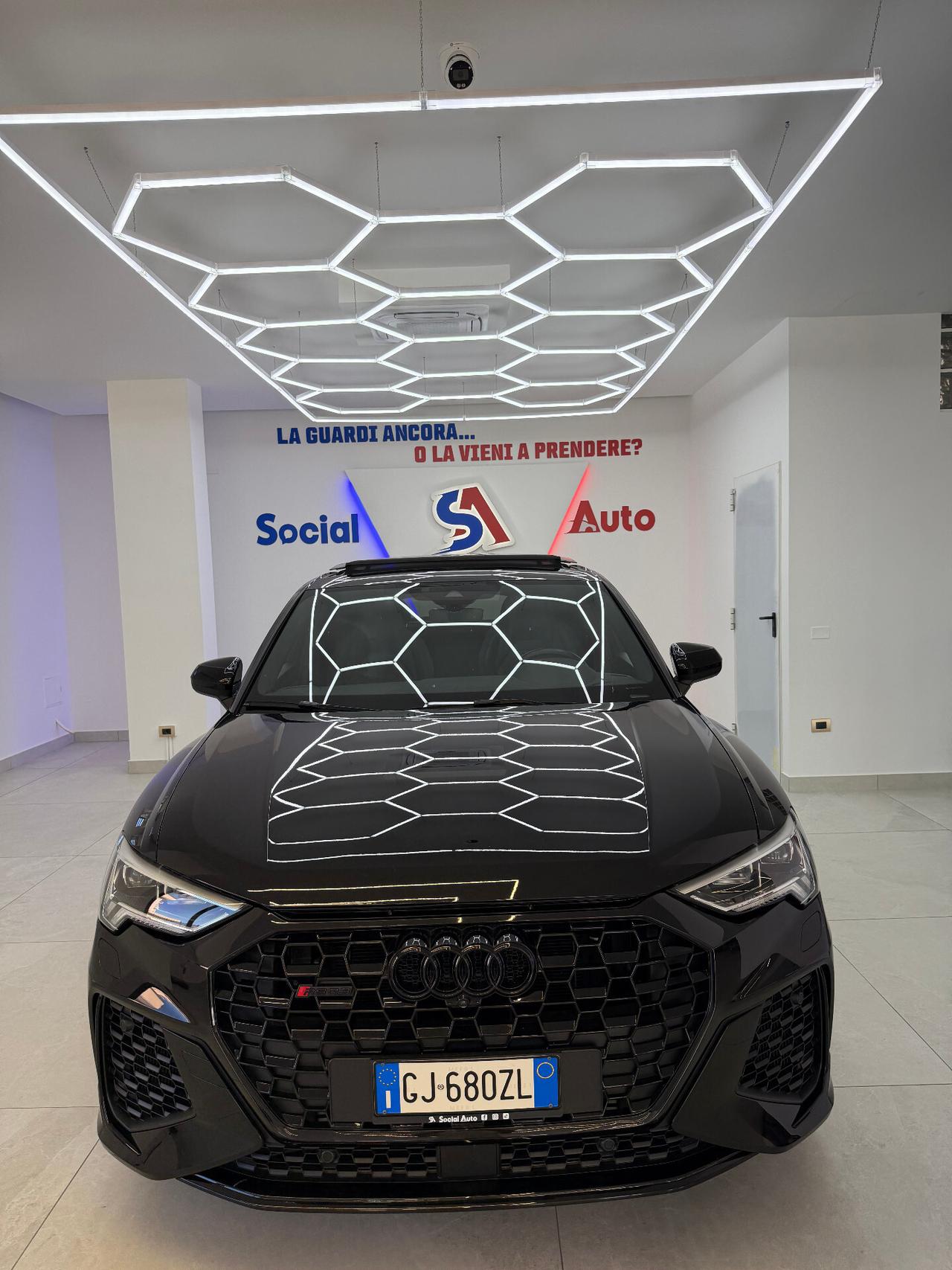 Audi RS Q3 versione unica