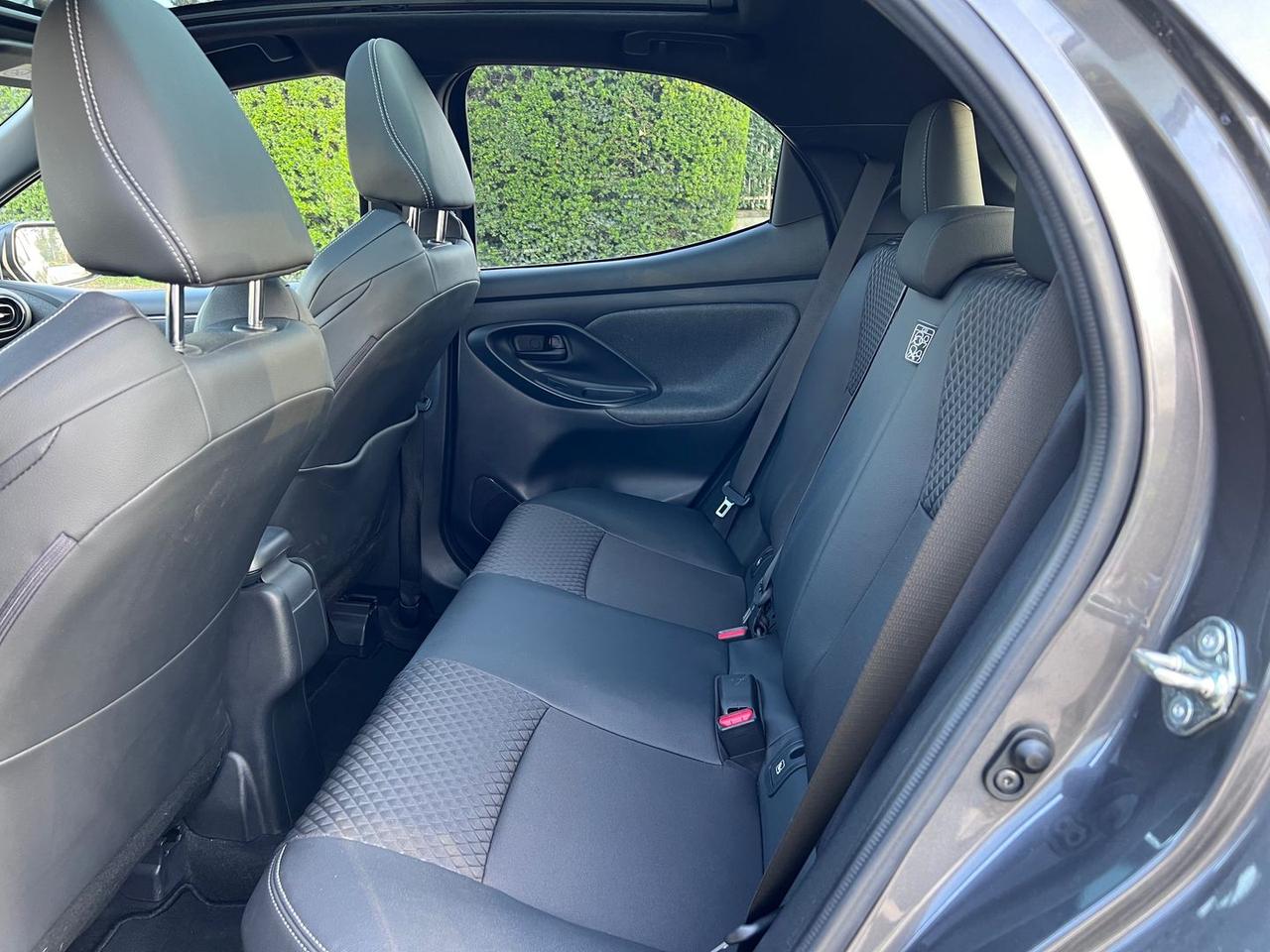 Toyota Yaris Lounge 1.5 HEV