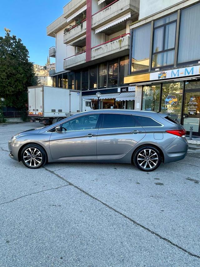 HYUNDAI i40 Wagon 1.7 CRDi 141 CV Business