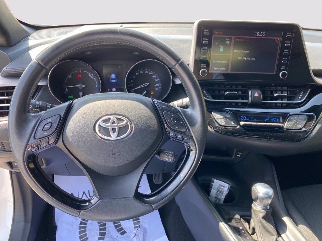 TOYOTA C-HR 1.8h Active e-cvt del 2022