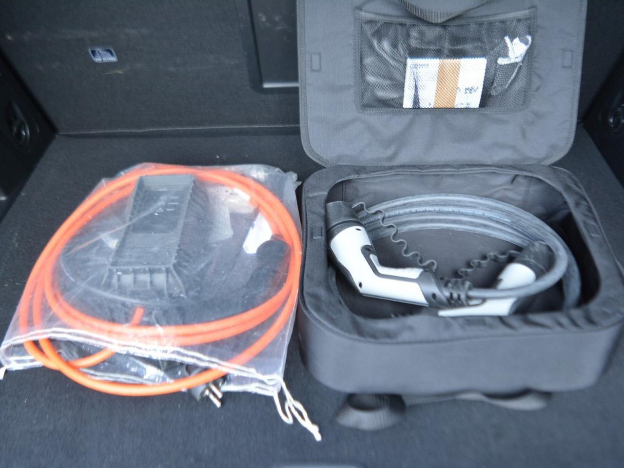 Peugeot 3008 1.6 hybrid phev 225cv allure pack e-eat8