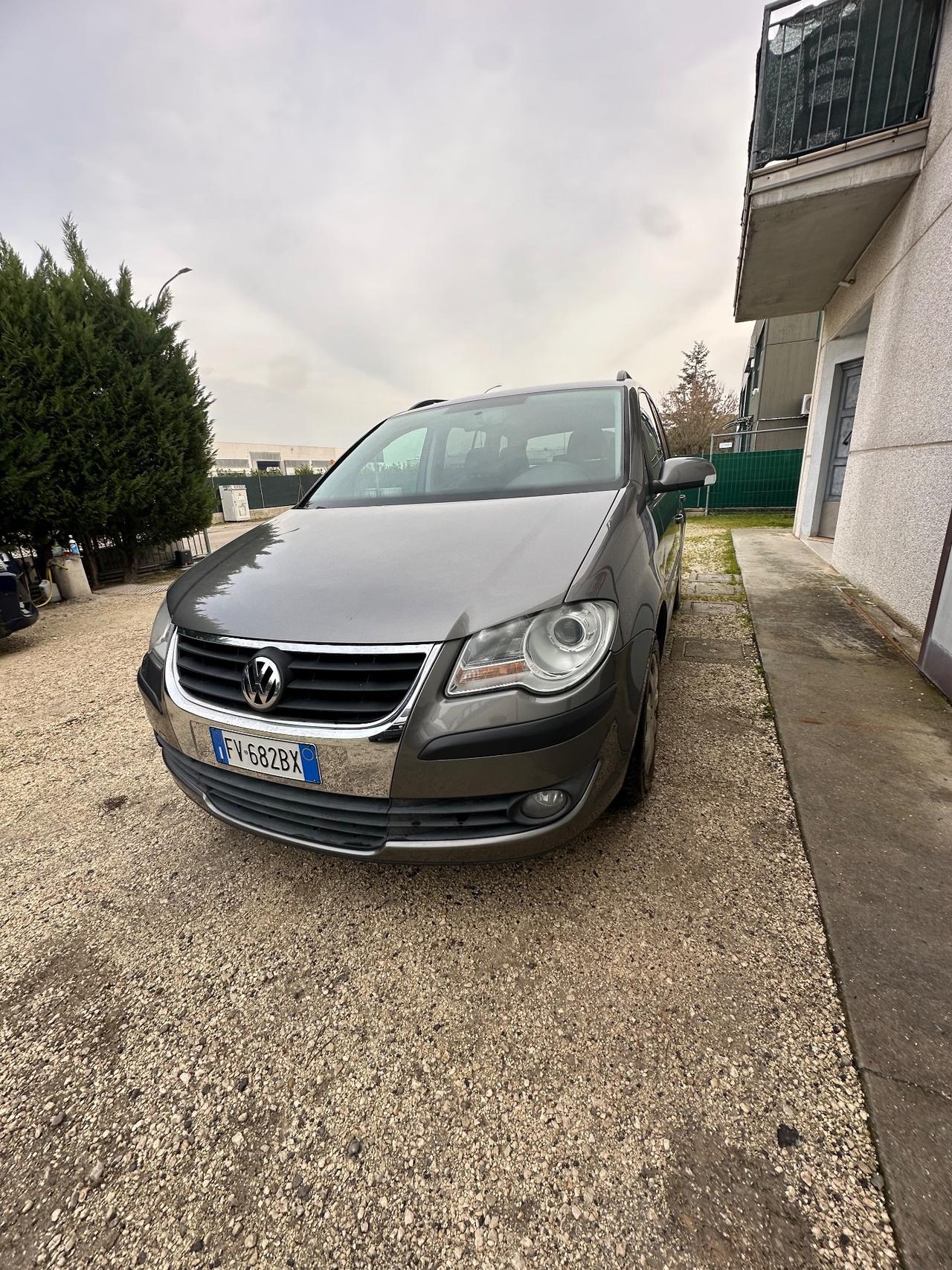 Volkswagen Touran 2.0 Trendline Ecofuel