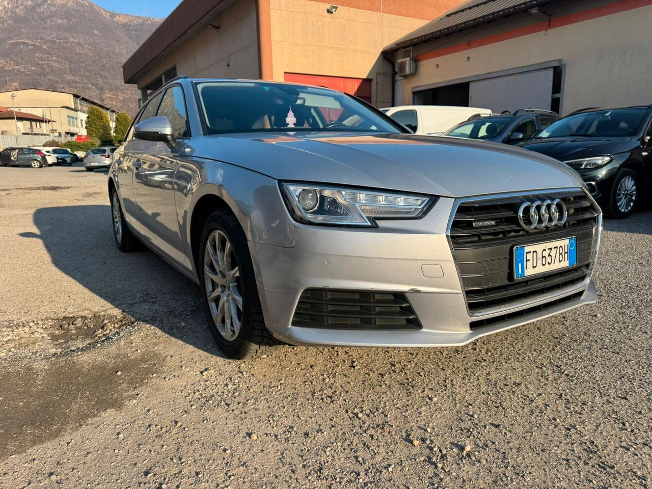 Audi A4 Avant 2.0 TDI 190 CV Business 4 x4