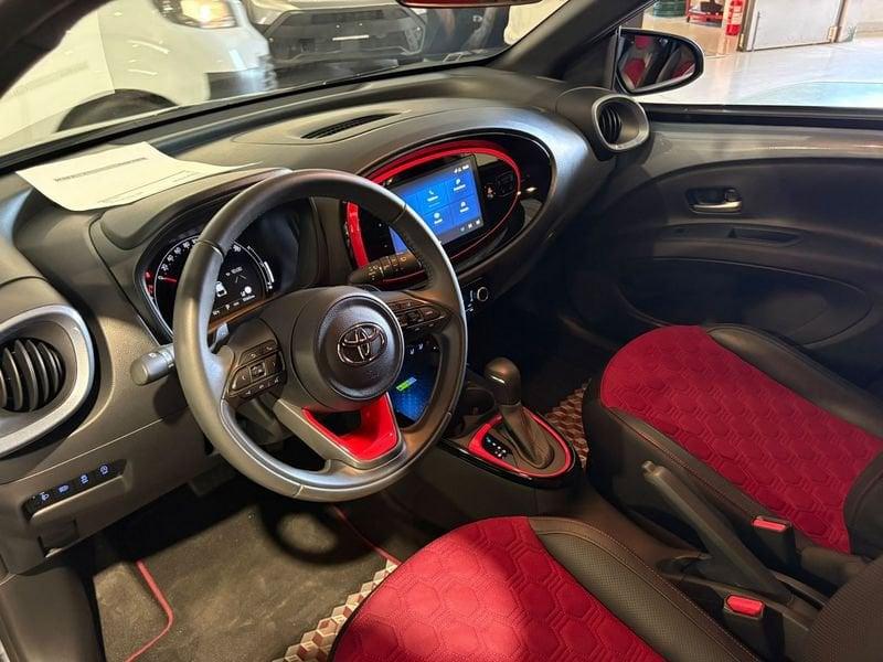 Toyota Aygo X 1.0B (72 CV) Undercover S-CVT