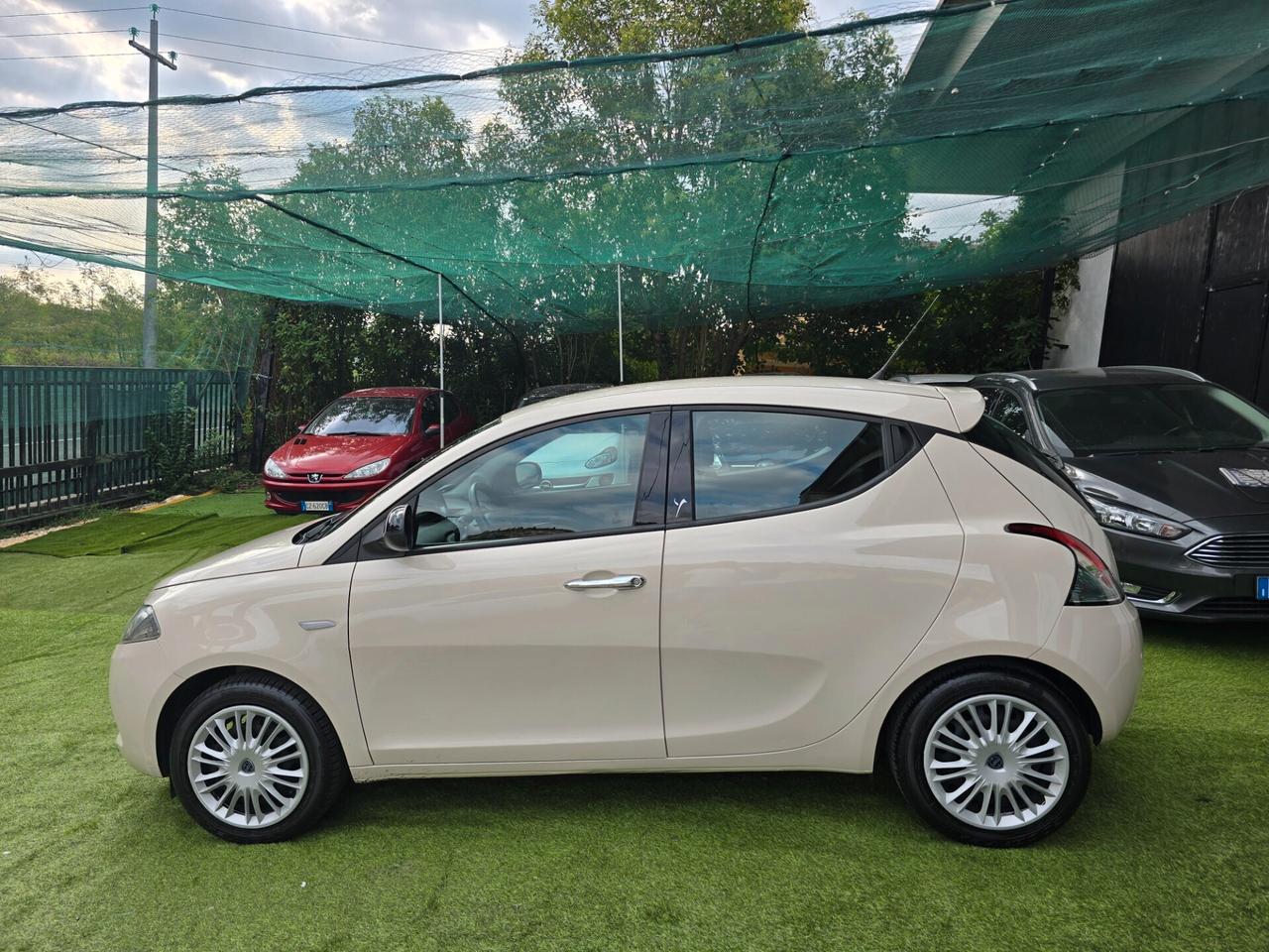 Lancia Ypsilon 1.2 69 CV solo 52000KM-2018