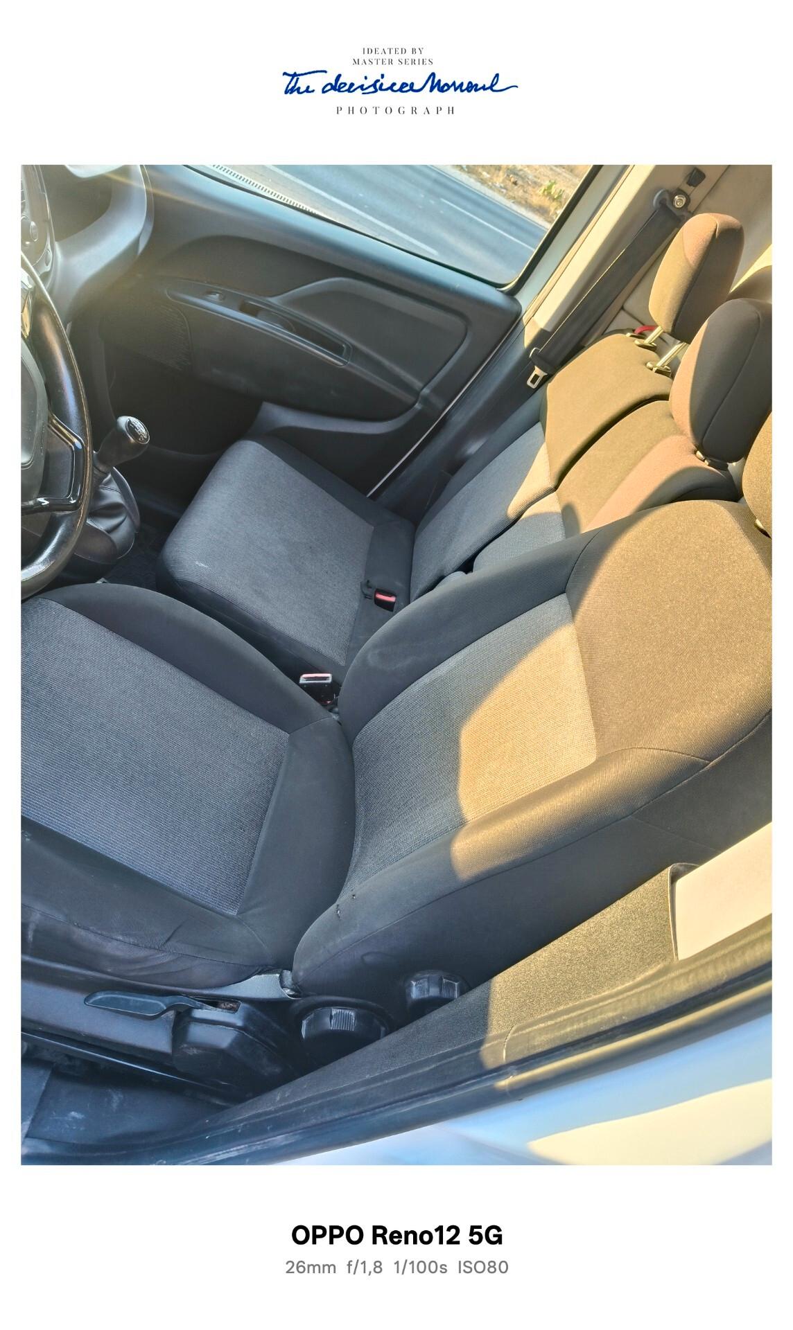 Fiat doblo 3 posti