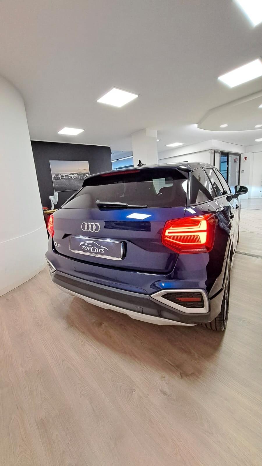 Audi Q2 30 TDI S tronic Identity Black