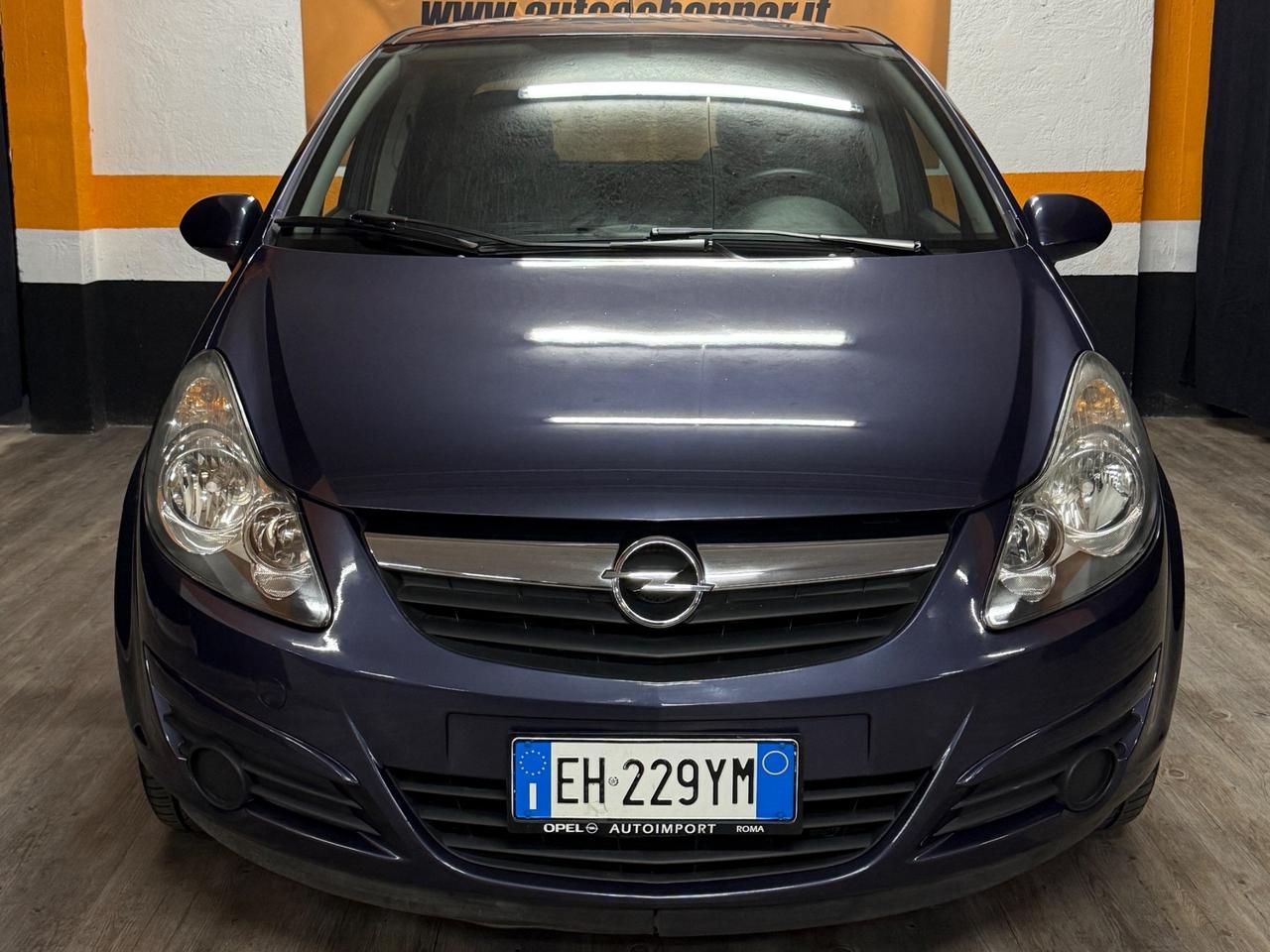SPETTACOLARE OPEL CORSA 111 ANNIVERSARIO CON 72.498 KM