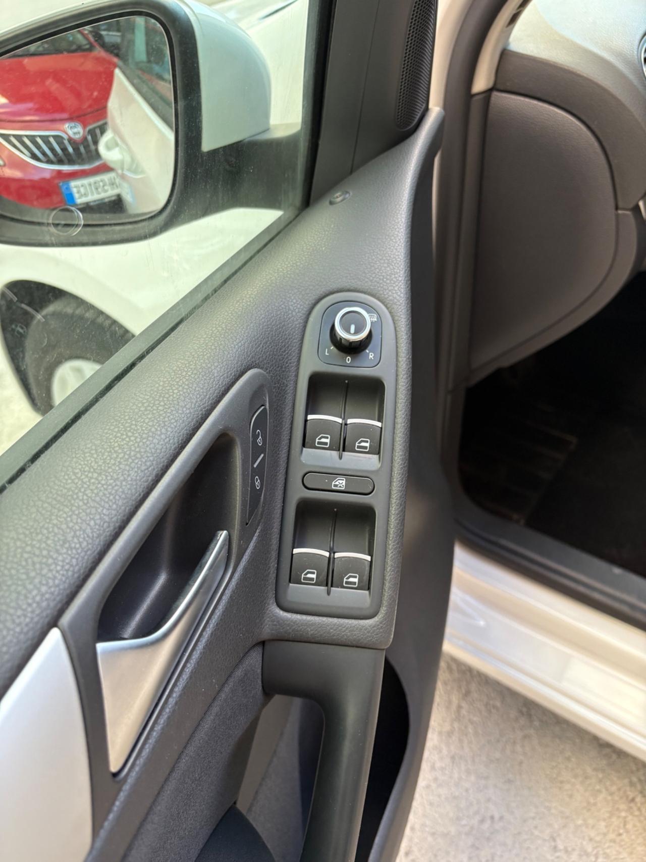 Volkswagen Golf Highline DSG Unico Proprietario