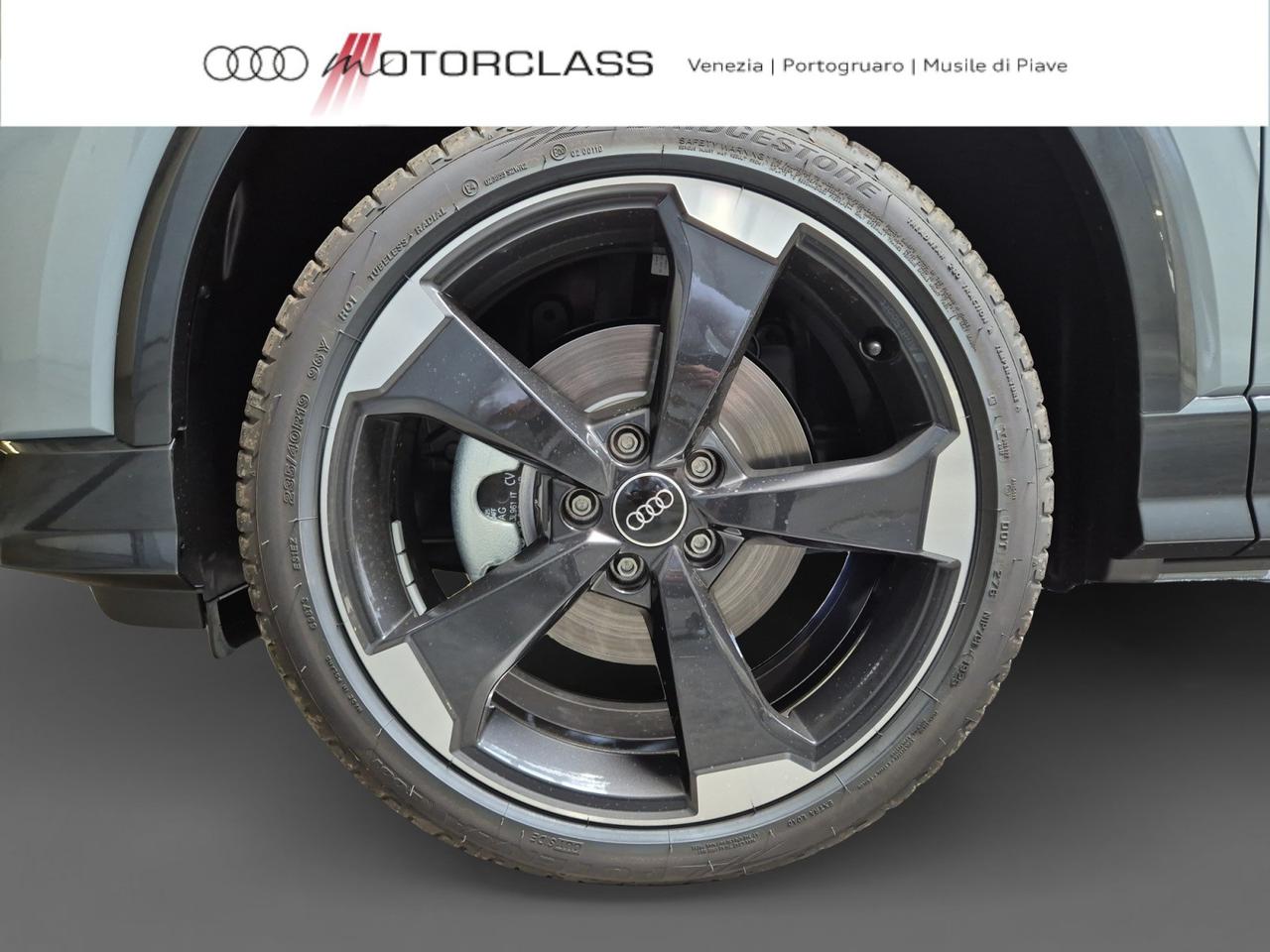 Audi Q2 35 1.5 tfsi identity black s tronic