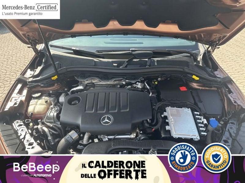 Mercedes-Benz GLA 220 D PREMIUM AUTO