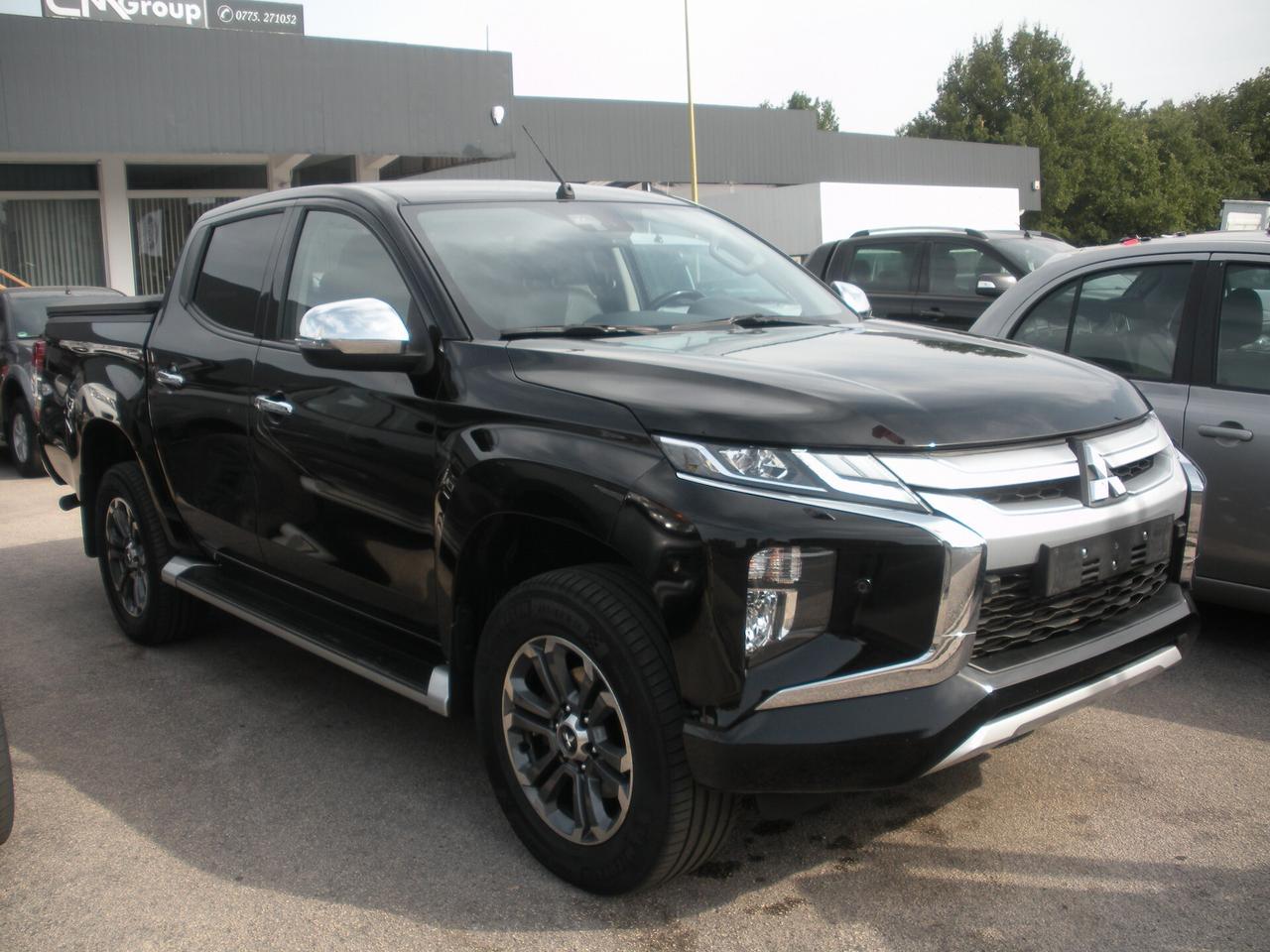 Mitsubishi L200 2.3 D Double Cab 4x4 Super Select Diamond aut.