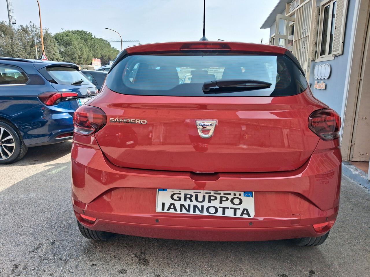 Dacia Sandero 1.0 TUBRBO 101 C.V. GPL CASA MADRE SOLI KM 26805. NAVIGATORE FARI FULL LED RETROCAMERA