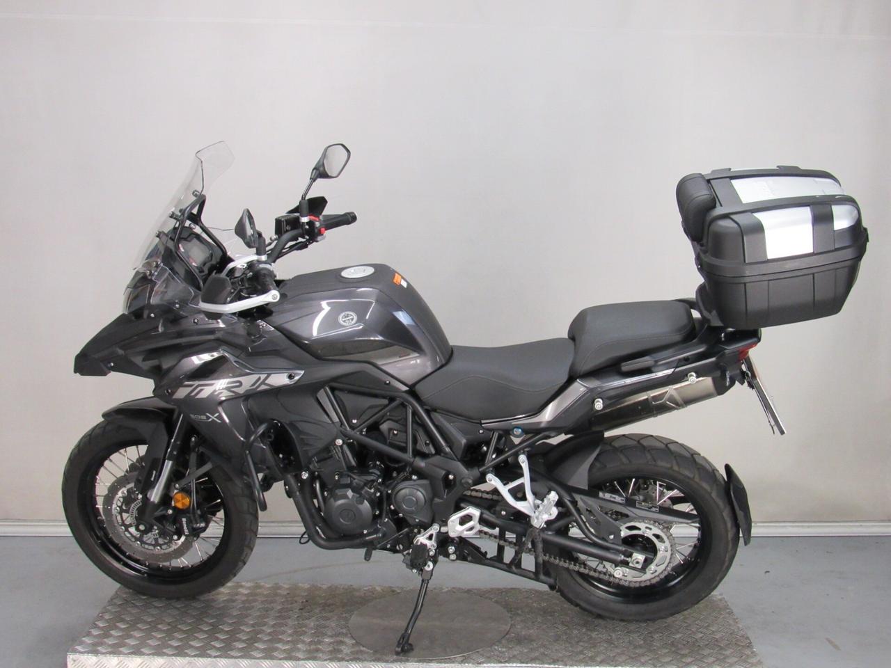 Benelli TRK 502 X ABS