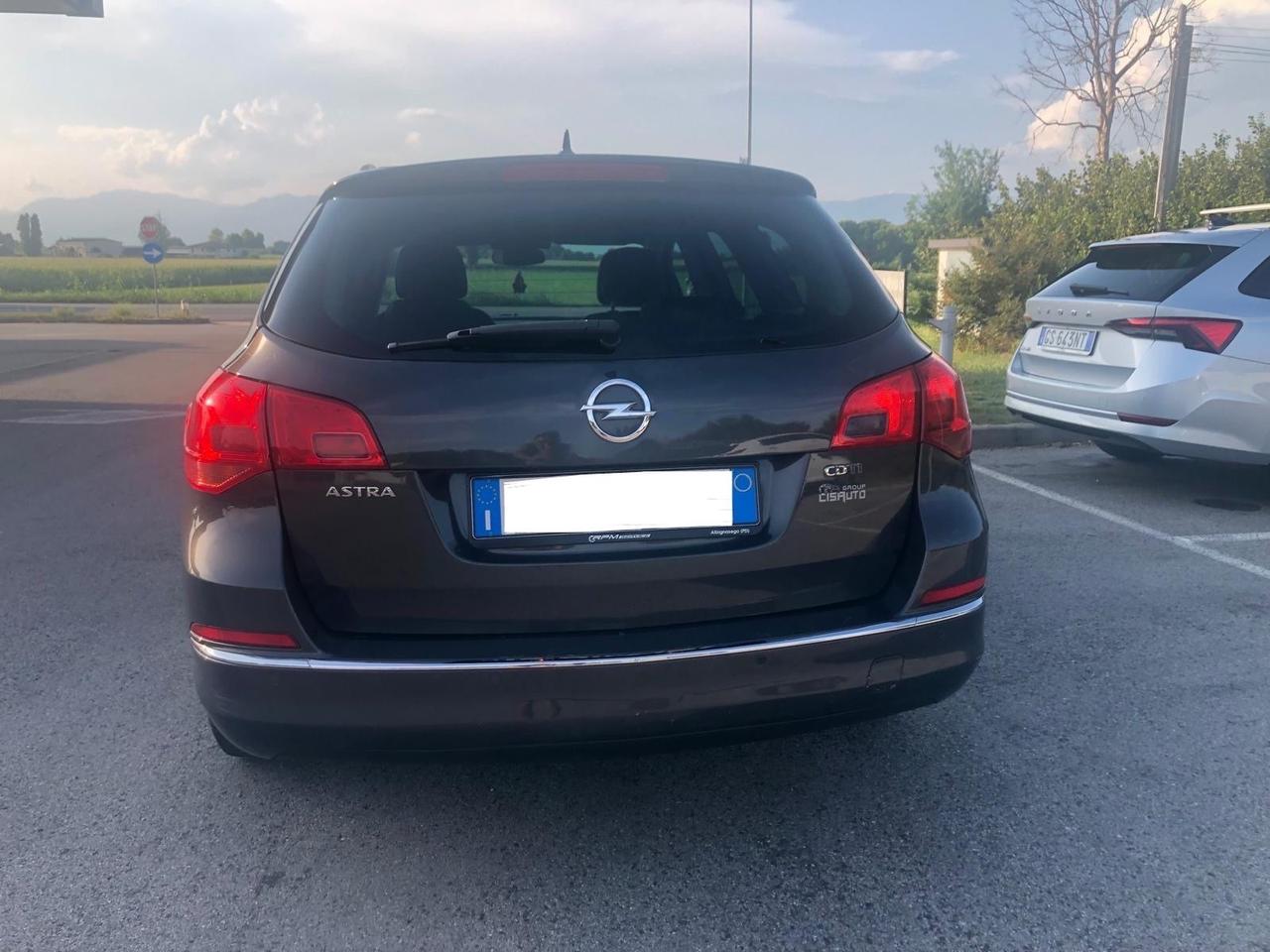 Opel Astra 1.6 CDTI 136CV EcoFLEX S&S Sports Tourer Business