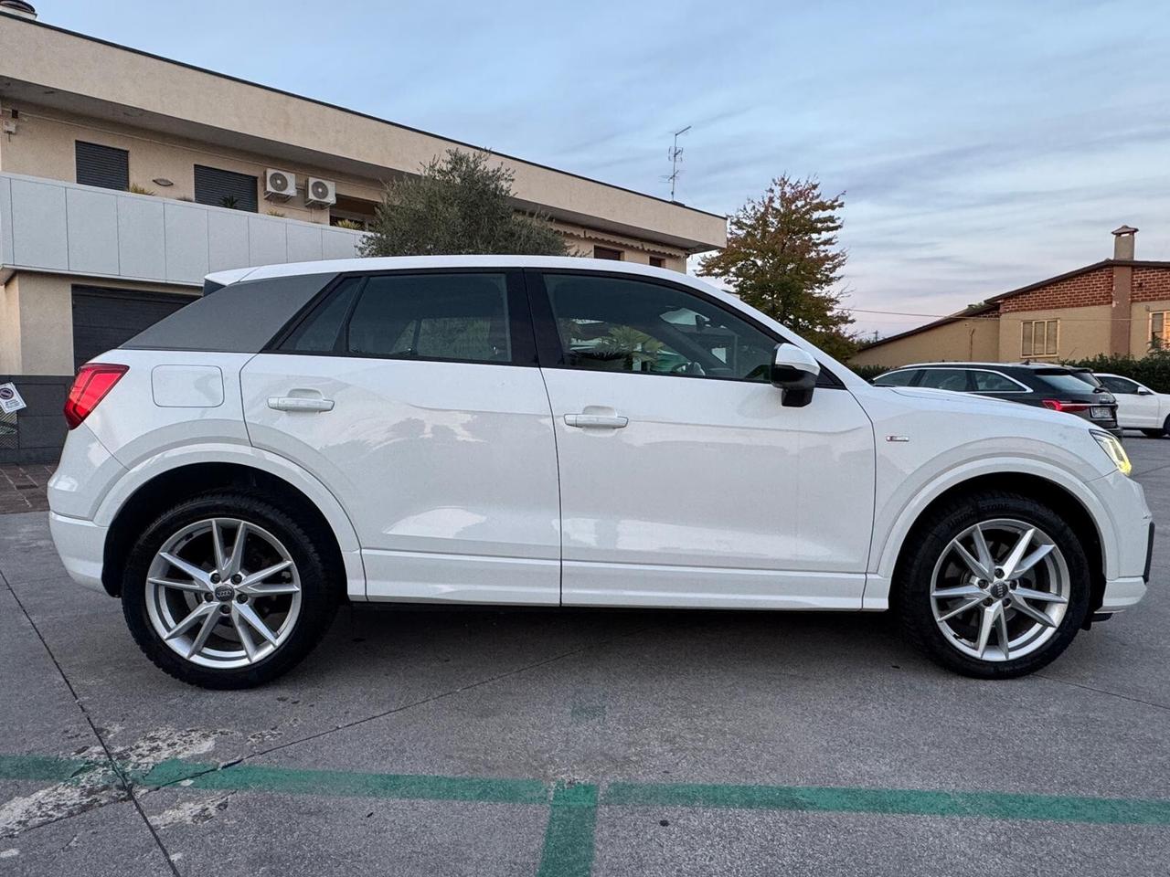 Audi Q2 1.6 TDI S tronic Design ok Per neopatentato