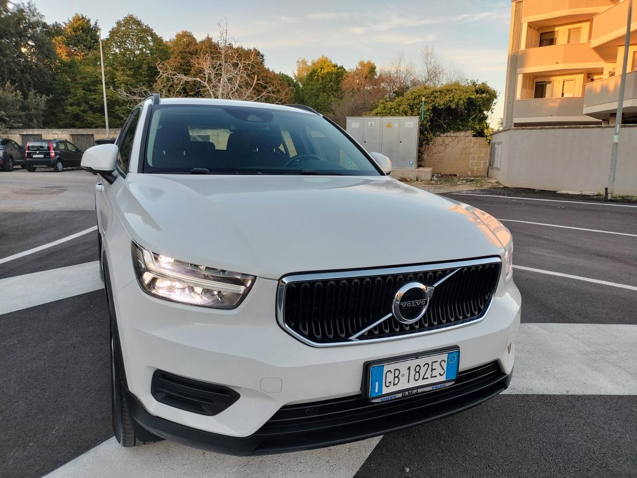 Volvo XC40 D3 AWD Geartronic Momentum