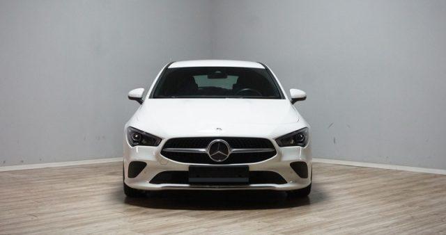 MERCEDES-BENZ CLA 200 d Automatic Shooting Brake Business