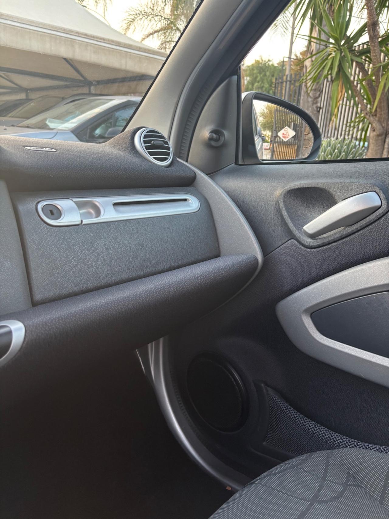 Smart ForTwo 1000 52 kW coupé passion 2013