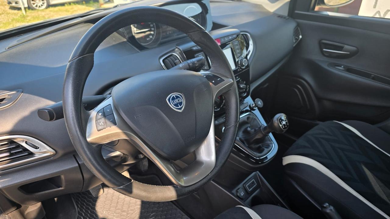 Lancia Ypsilon 1.3 MJT 16V 95 CV 5 porte S&S Platinum