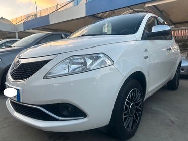 LANCIA YPSILON 10/2016 FULL OPTIONAL