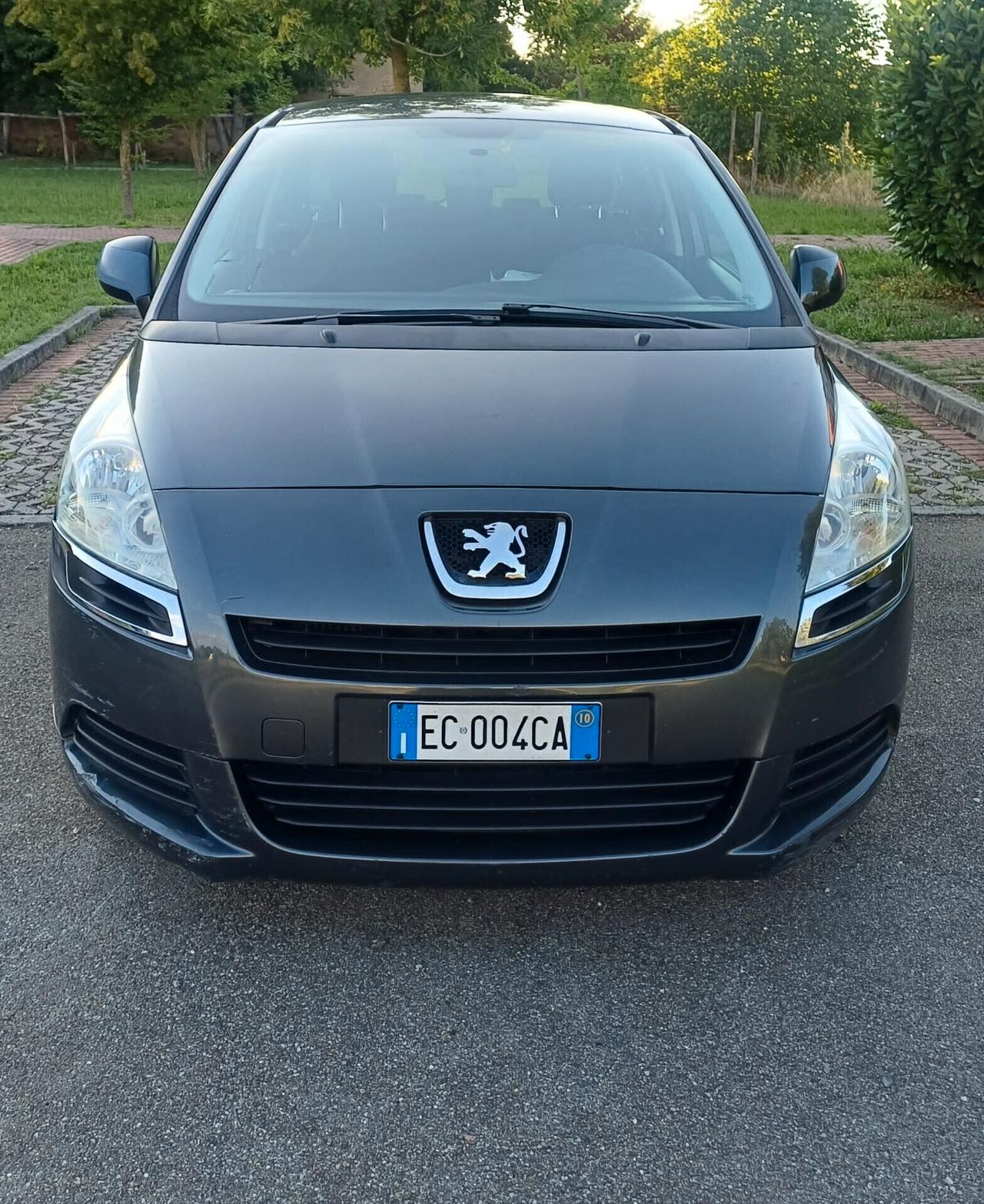 Peugeot 5008 1.6 HDi 112CV Tecno
