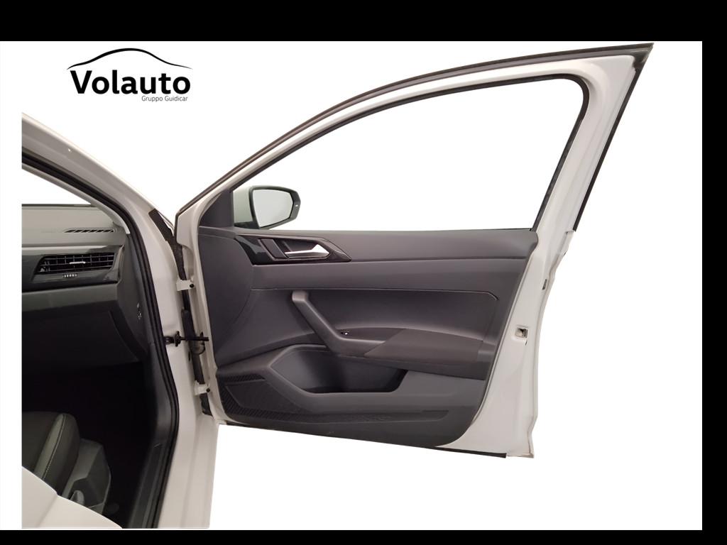 VOLKSWAGEN Polo VI 2022 - Polo 1.0 tgi Life 90cv