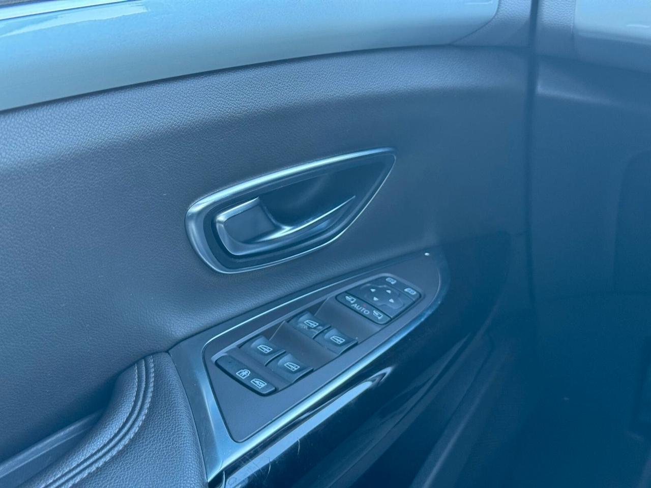 Renault Espace dCi 160CV EDC Energy Intens