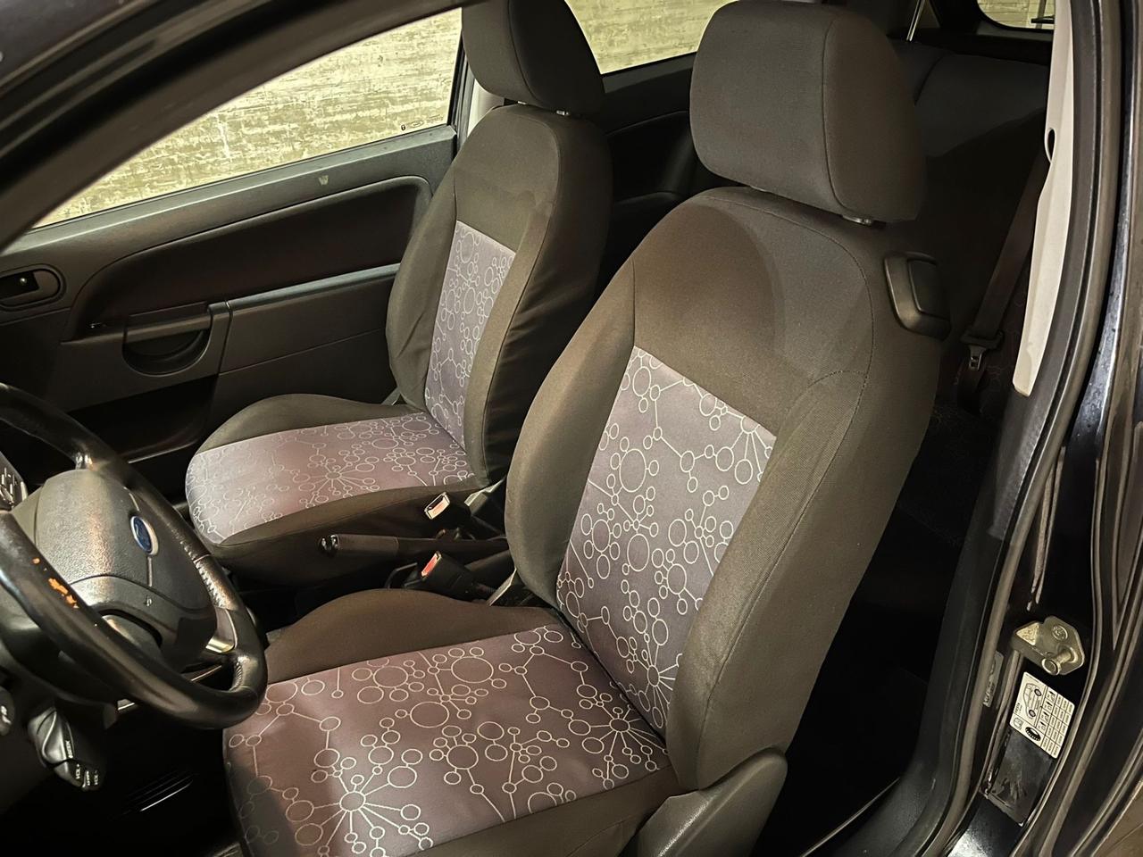 Ford Fiesta 1.4 TDCi 3p. Ghia 111000 km