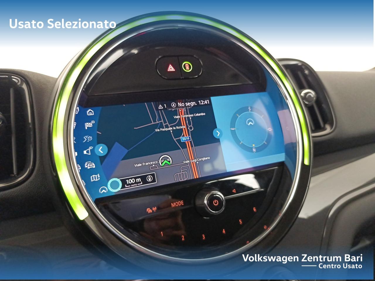 Mini Countryman 2.0 cooper d essential auto