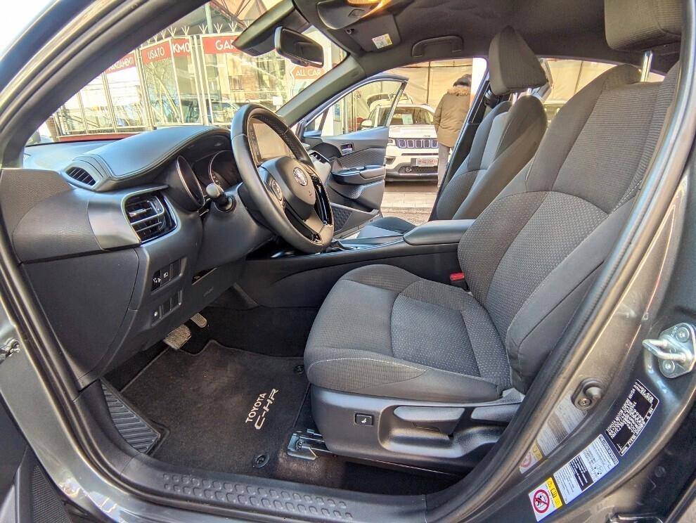 Toyota C-HR 1.8 Hybrid NAVI TAGLIANDATA