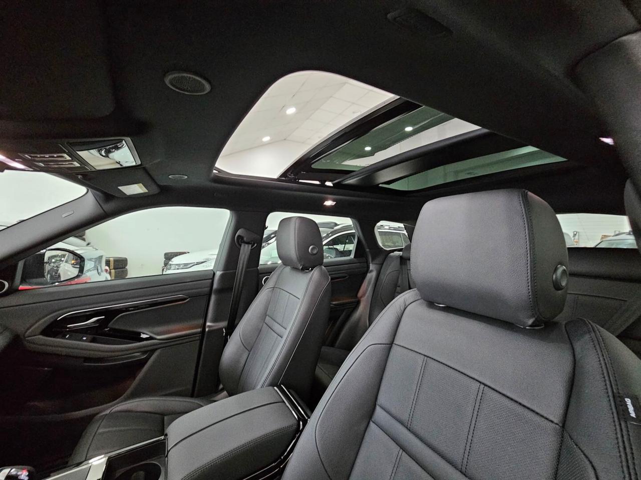 Land Rover Range Evoque 2.0D I4 163 CV AWD Auto R-Dynamic SE