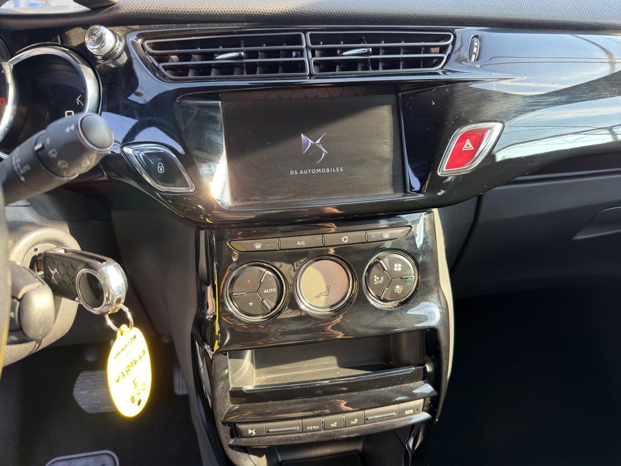 DS DS3 PureTech 110 aut. So Chic